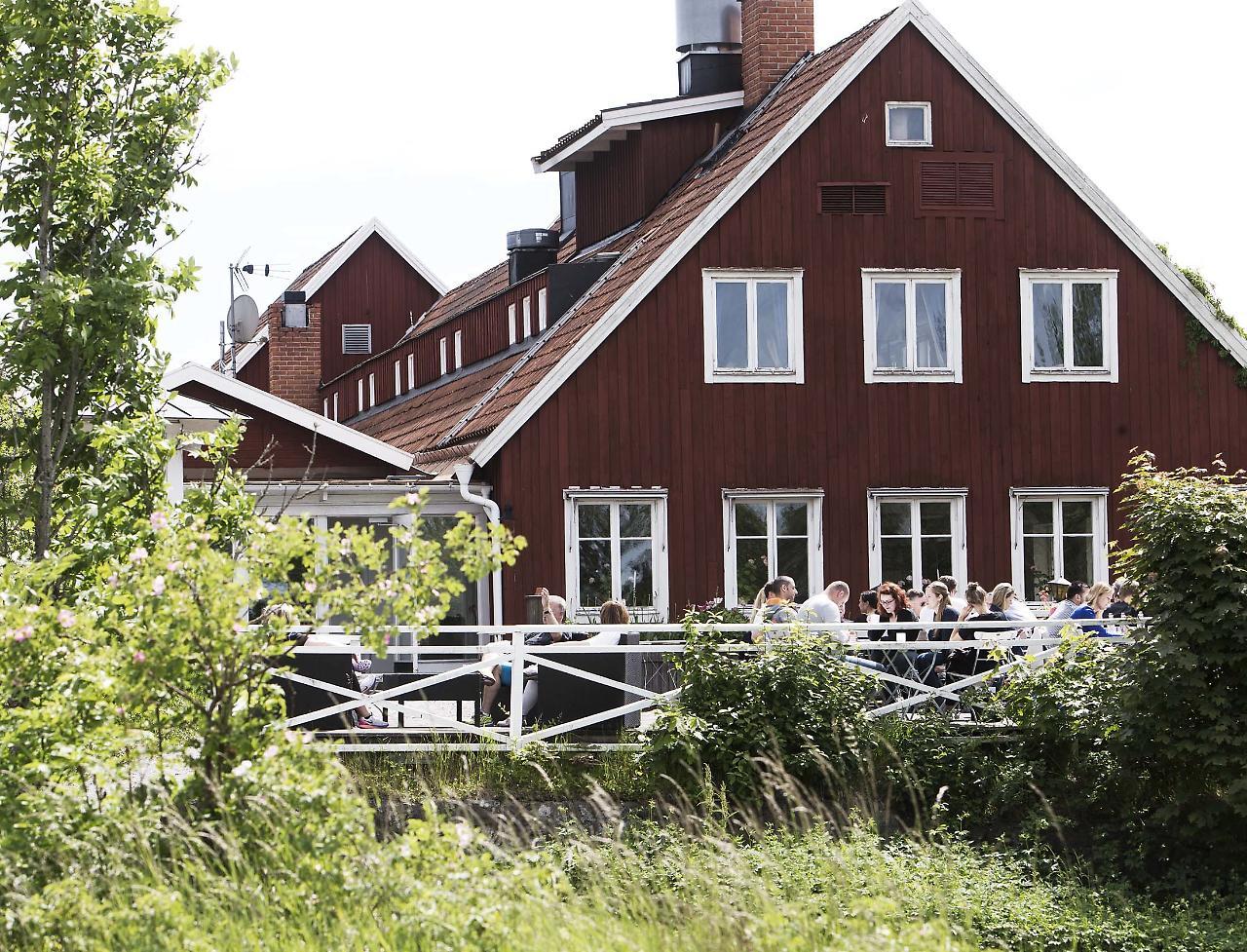 Hotel Skeviks Gard à Gustavsberg Extérieur photo